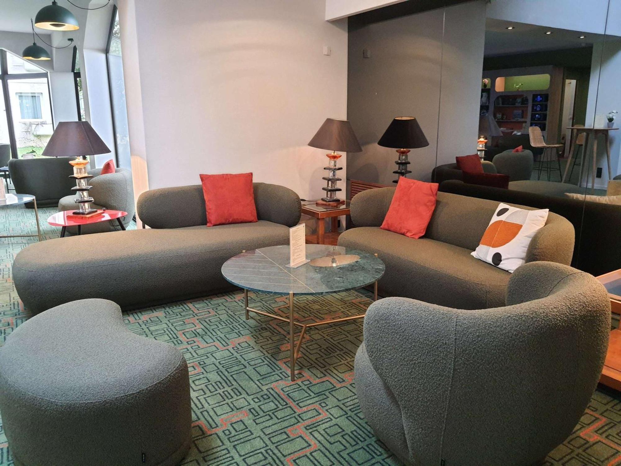 Ibis Styles Lisieux Normandie Exterior foto